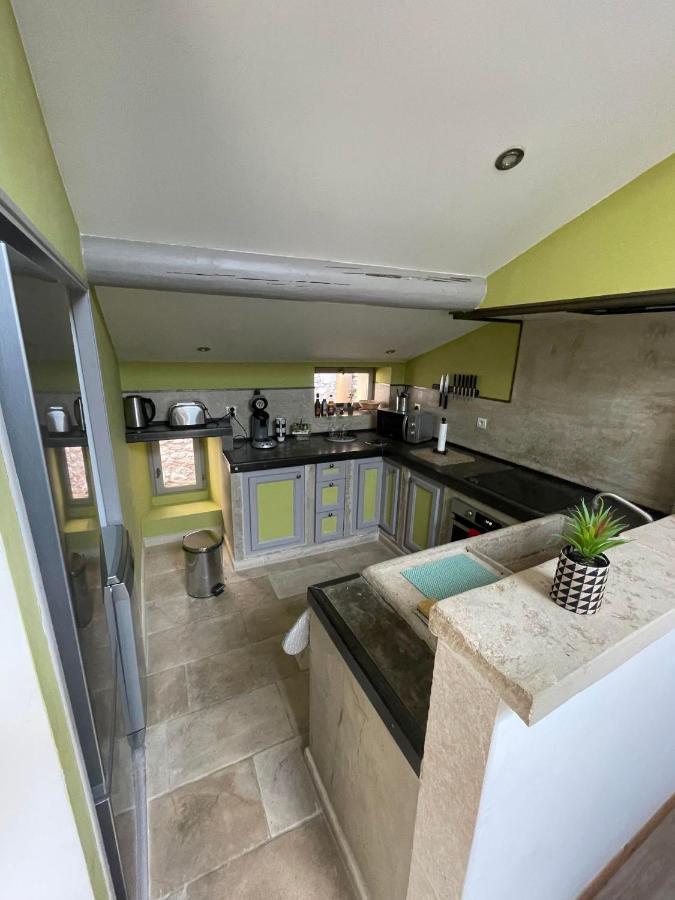 Appartement Cosy Plein De Charme Сен-Ремі-де-Прованс Екстер'єр фото
